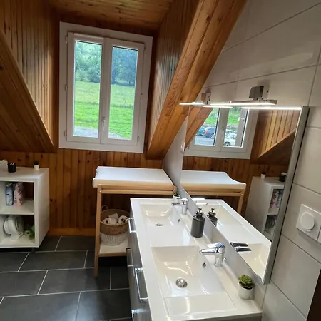 Maison d'hôtes Ch2 Lit 160 Lavabo Individuel, 2 Sdb, 3 Wc, Cuisine, Partagés Castillon-de-Larboust